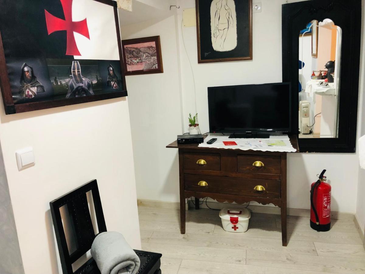 Pe Do Castelo Casinha - Pet Friendly & Garage Villa Tomar Buitenkant foto