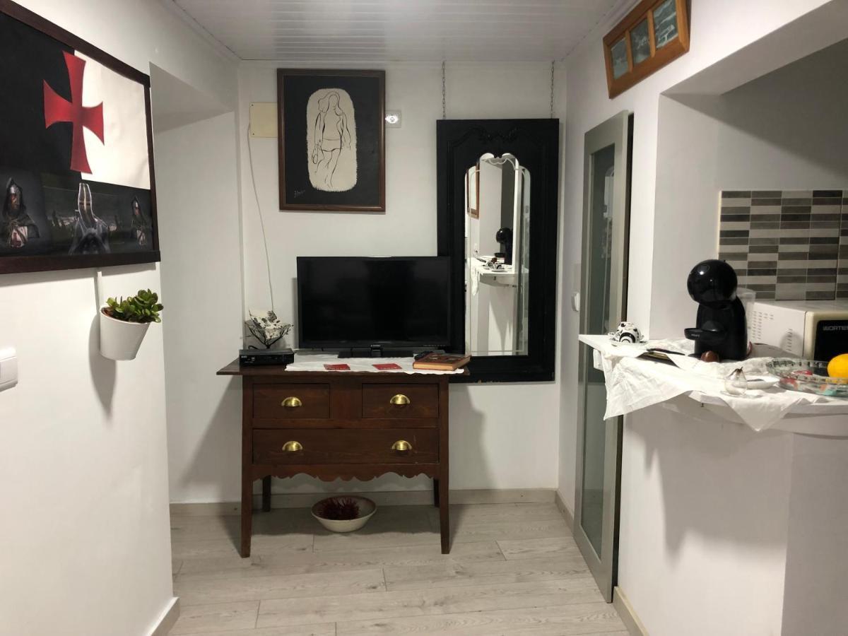 Pe Do Castelo Casinha - Pet Friendly & Garage Villa Tomar Buitenkant foto